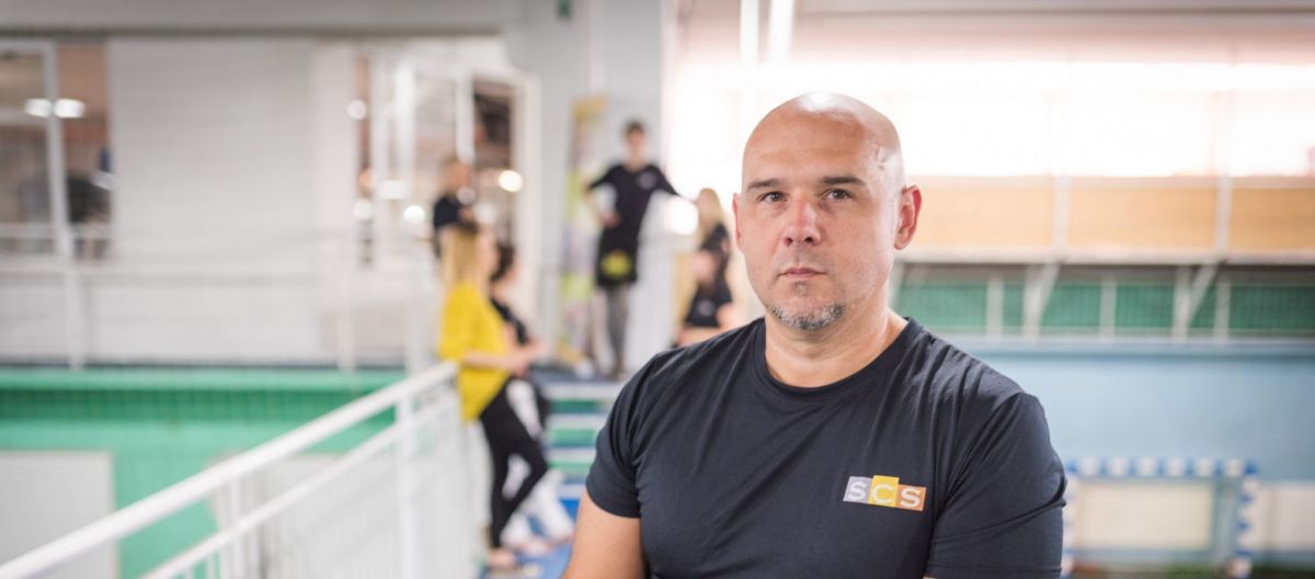 trener Davor Plazinić